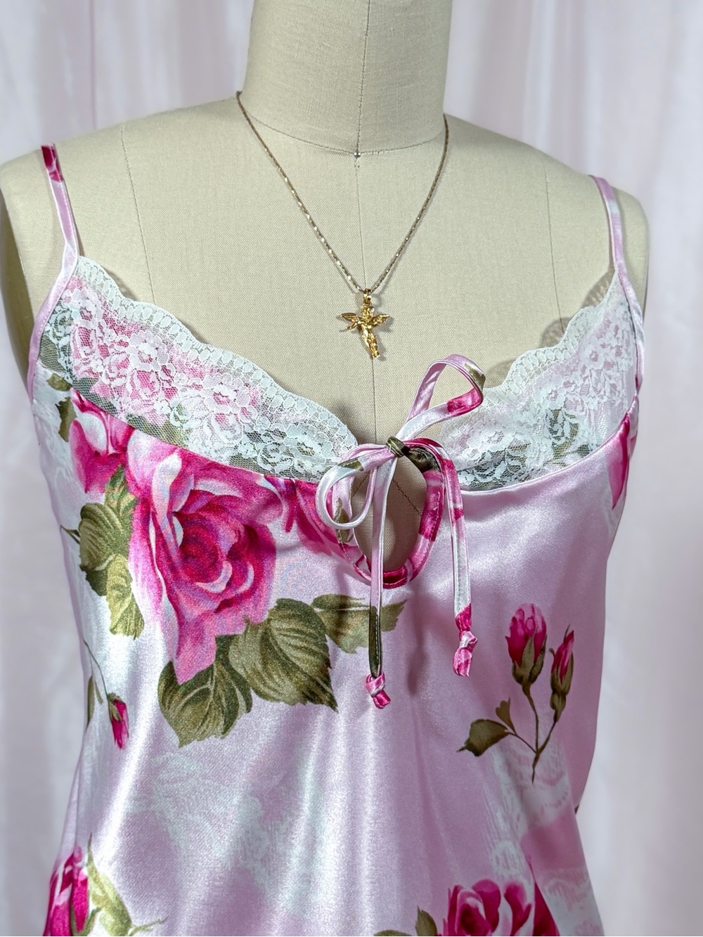 Vintage 90s Pink Floral Lace Trimmed Camisole - Picture 2 of 7